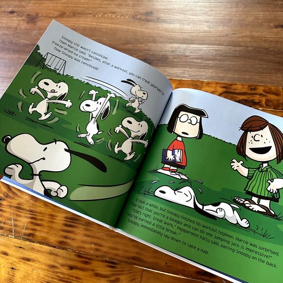 Peanuts Shoot For The Moon Snoopy Hardcover Book - Picture 4 of 7